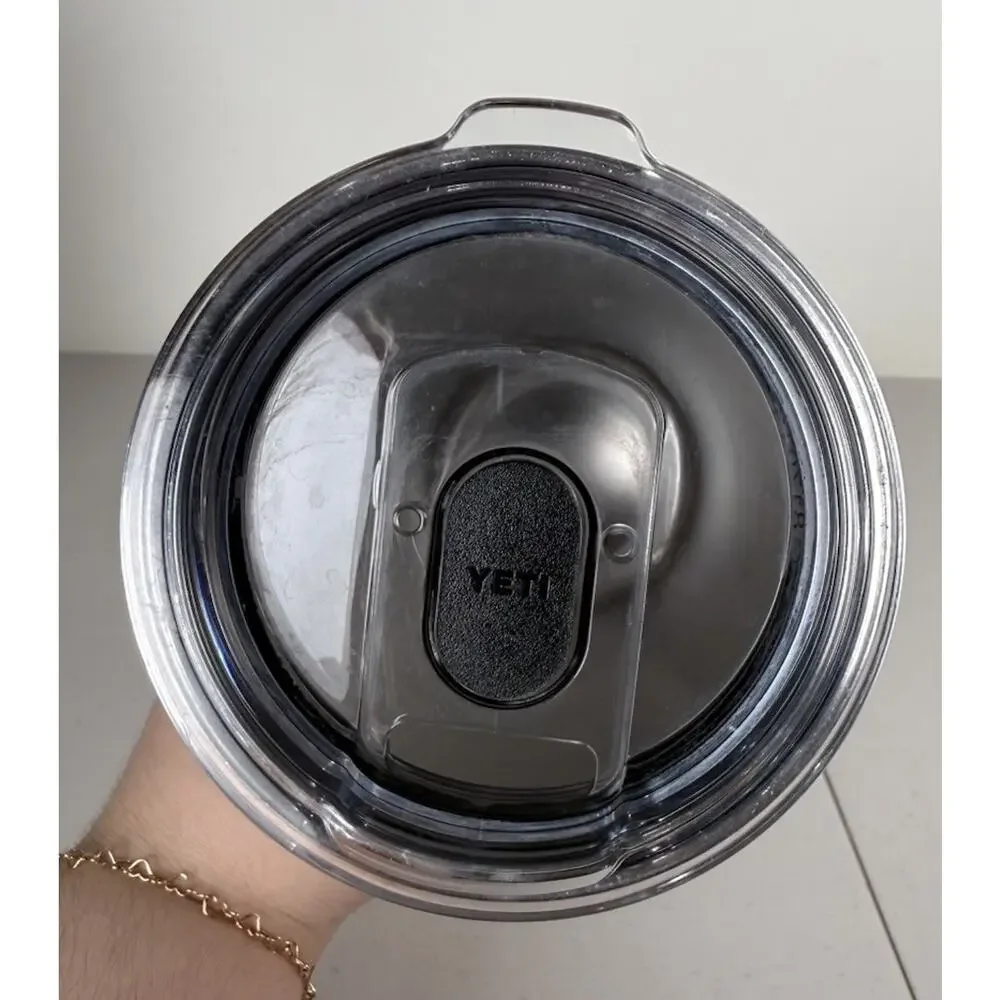 Yeti 20 Oz Navy Blue Rambler With Corporate Logo